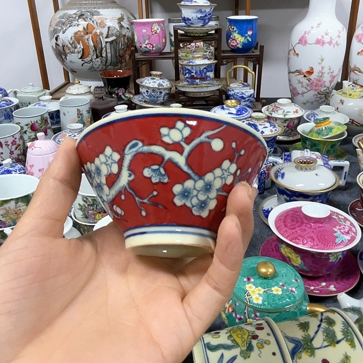 毛***忆摆件景德镇陶瓷博物有限公司成立之