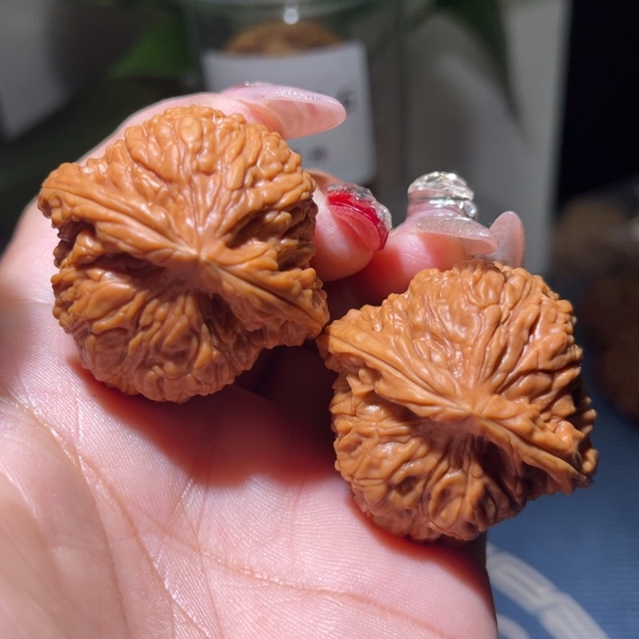 桃核把件          39