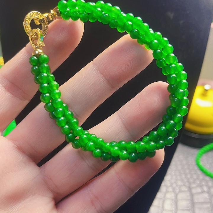翡翠14K金镶嵌颈饰