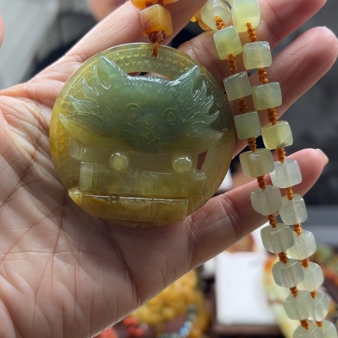岫玉未镶嵌挂件挂件