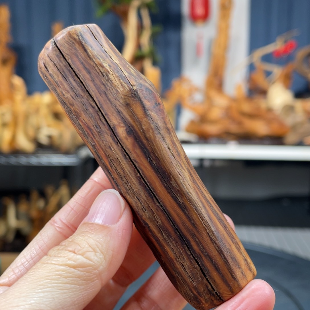 柏木（崖柏）手把件