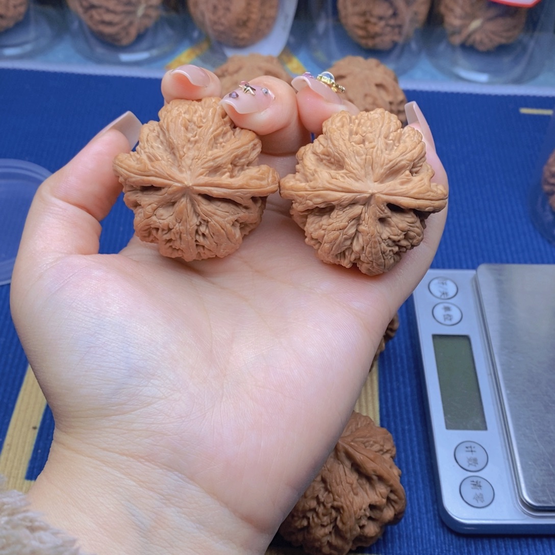 文玩核桃吊坠粗筋精品对46