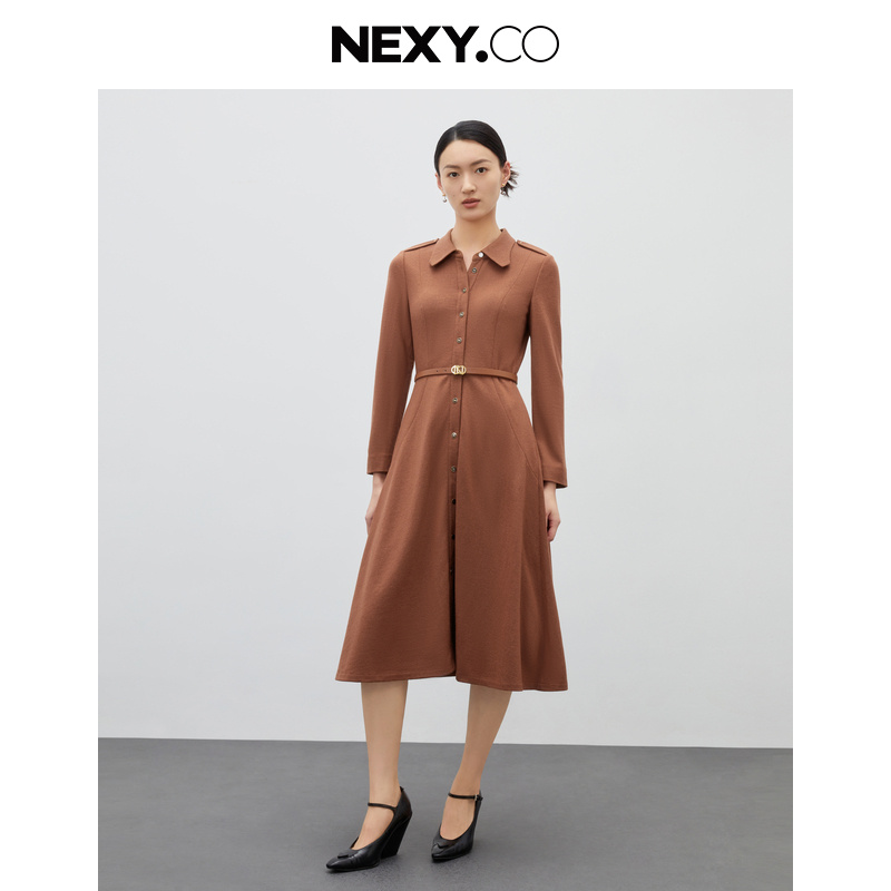 NEXY.CO/奈蔻秋季新款绵羊毛长袖时尚显瘦连衣裙女装XF04622B5