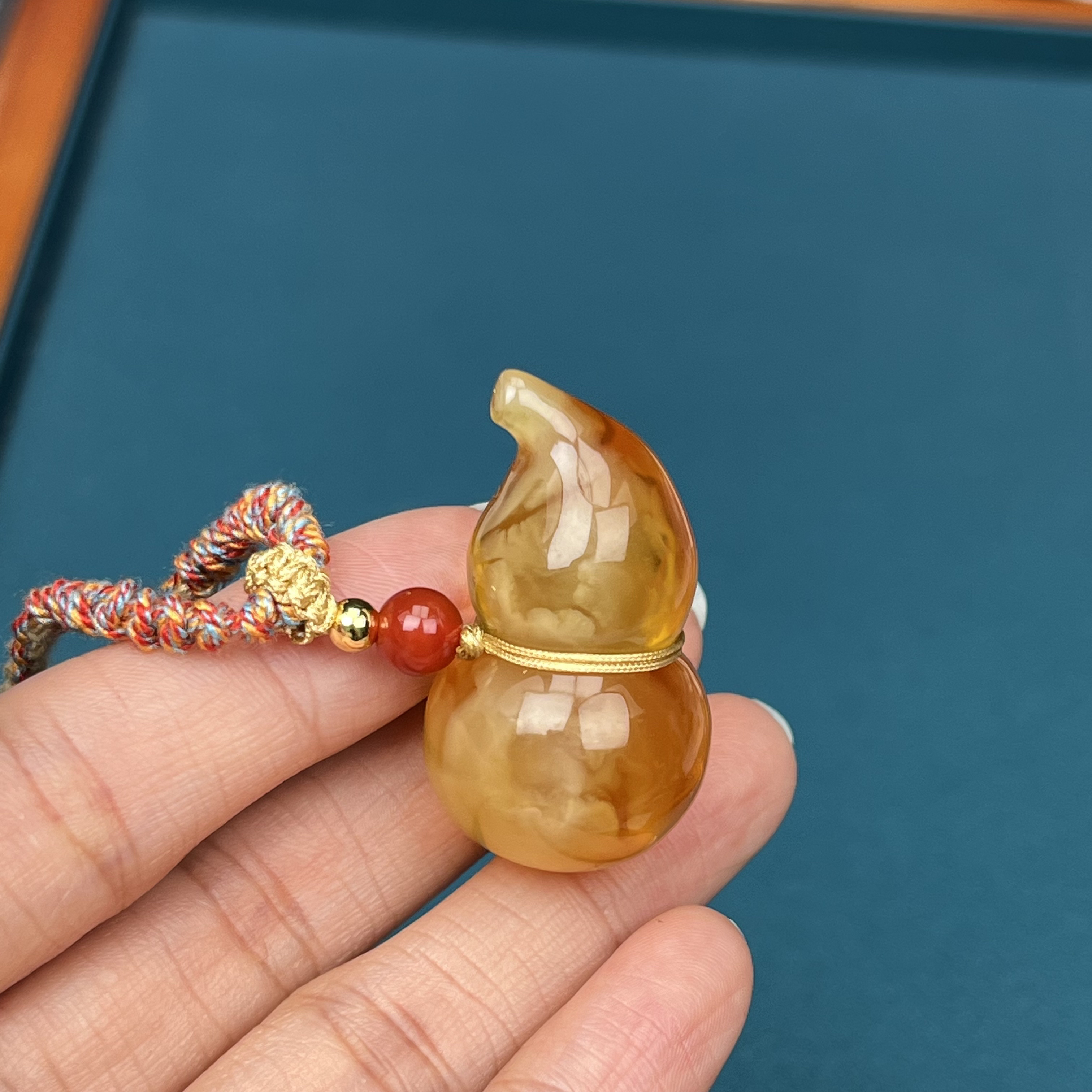 Y4167天然原矿蜜蜡 净水葫芦21x37.7mm 7.5克抖音基地质检发货