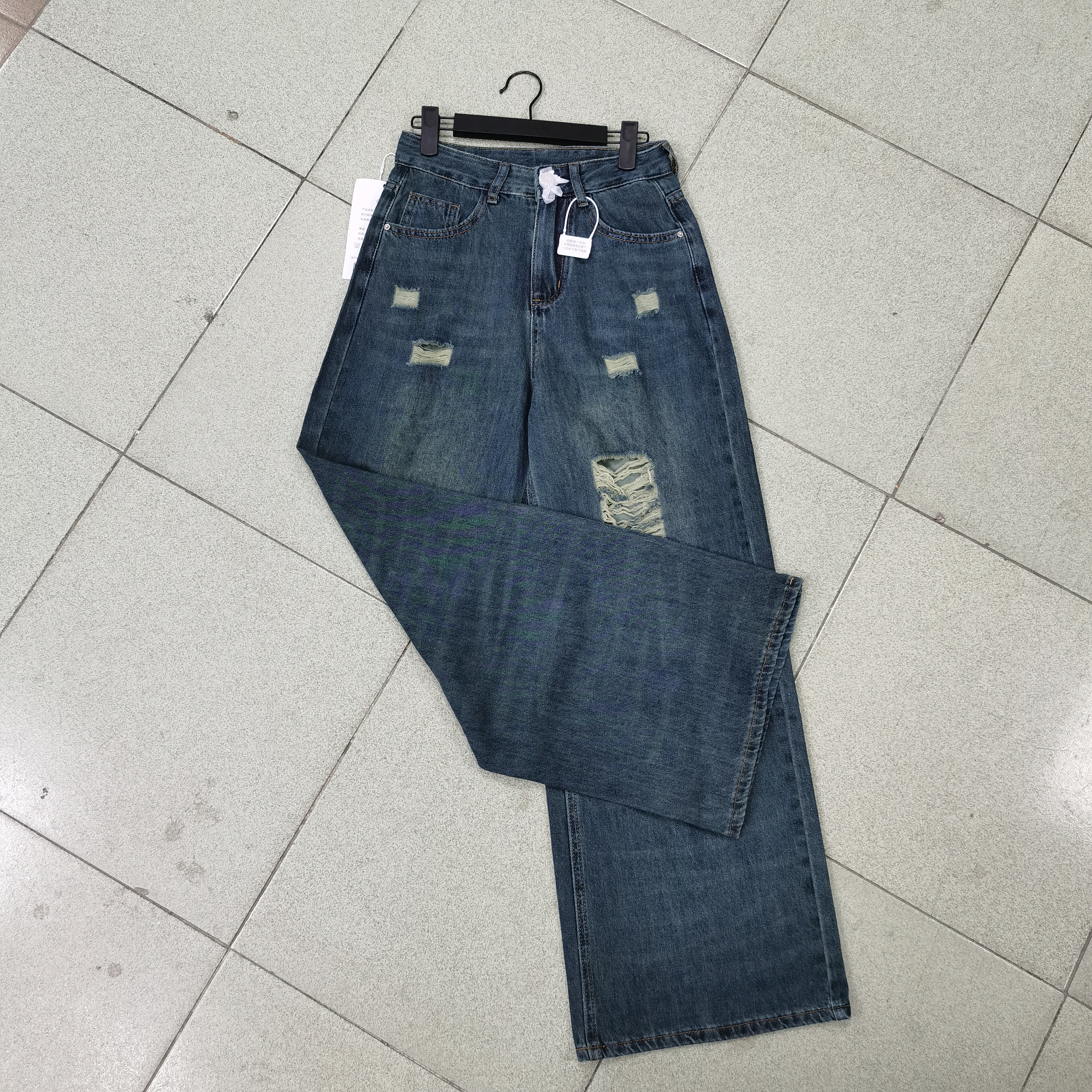 「老板不卖！一件不留」时尚百搭牛仔裤8869