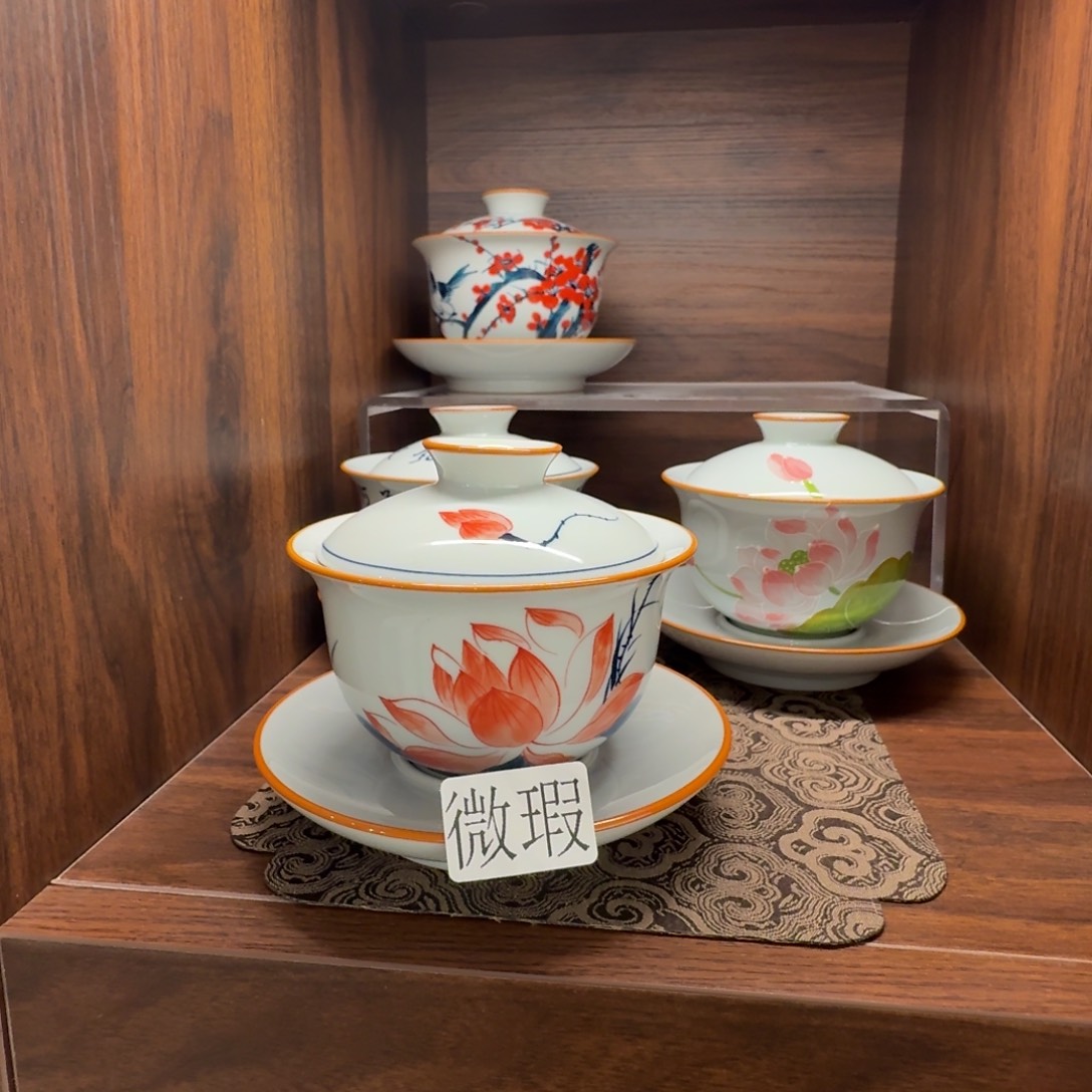 釉下手绘茶具微瑕