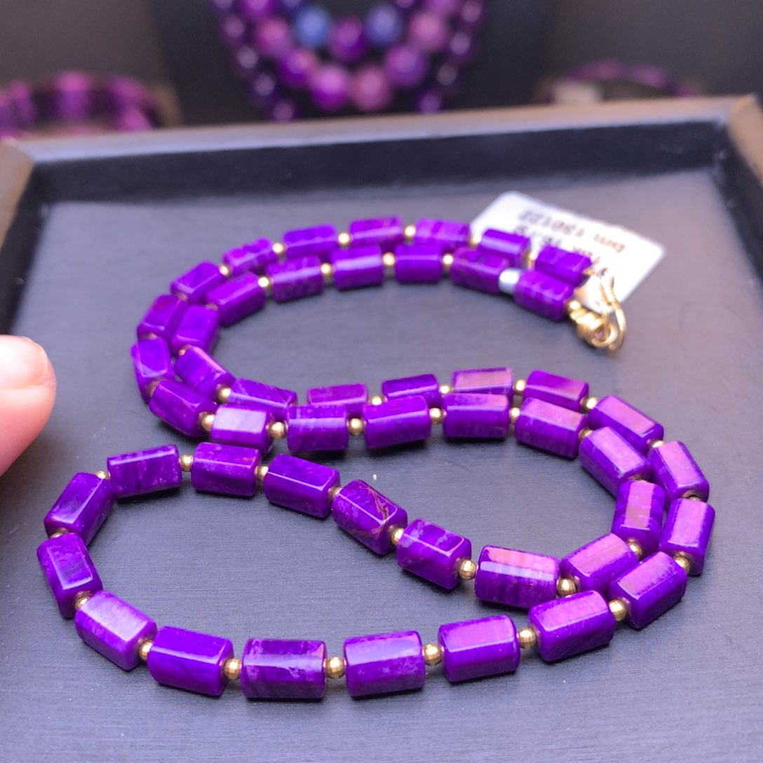 苏纪石（舒俱来）项链18K金镶嵌