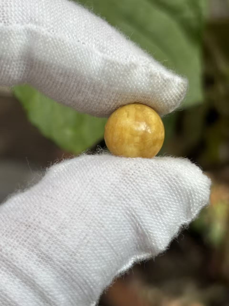 2784天然蜜蜡琥珀圆珠10.6mm