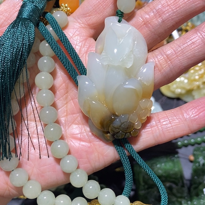 岫玉岫玉吊坠未镶嵌