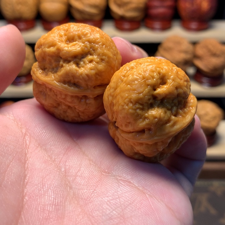 积***家文玩核桃把件37魔鬼蛙