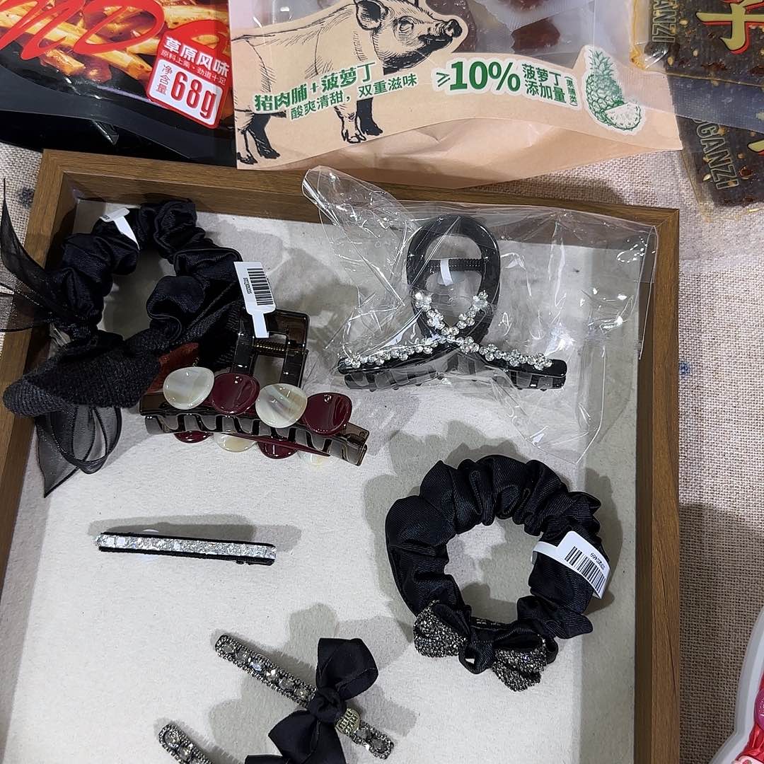 皮质铁合金夹子212