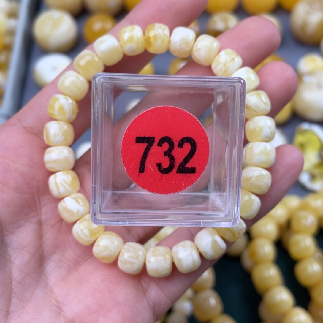 未镶嵌蜜蜡珠宝奇石遇**^