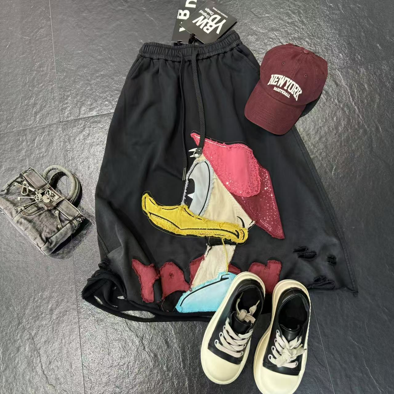 早春新款裙子女高街运动潮牌复古百搭阔腿