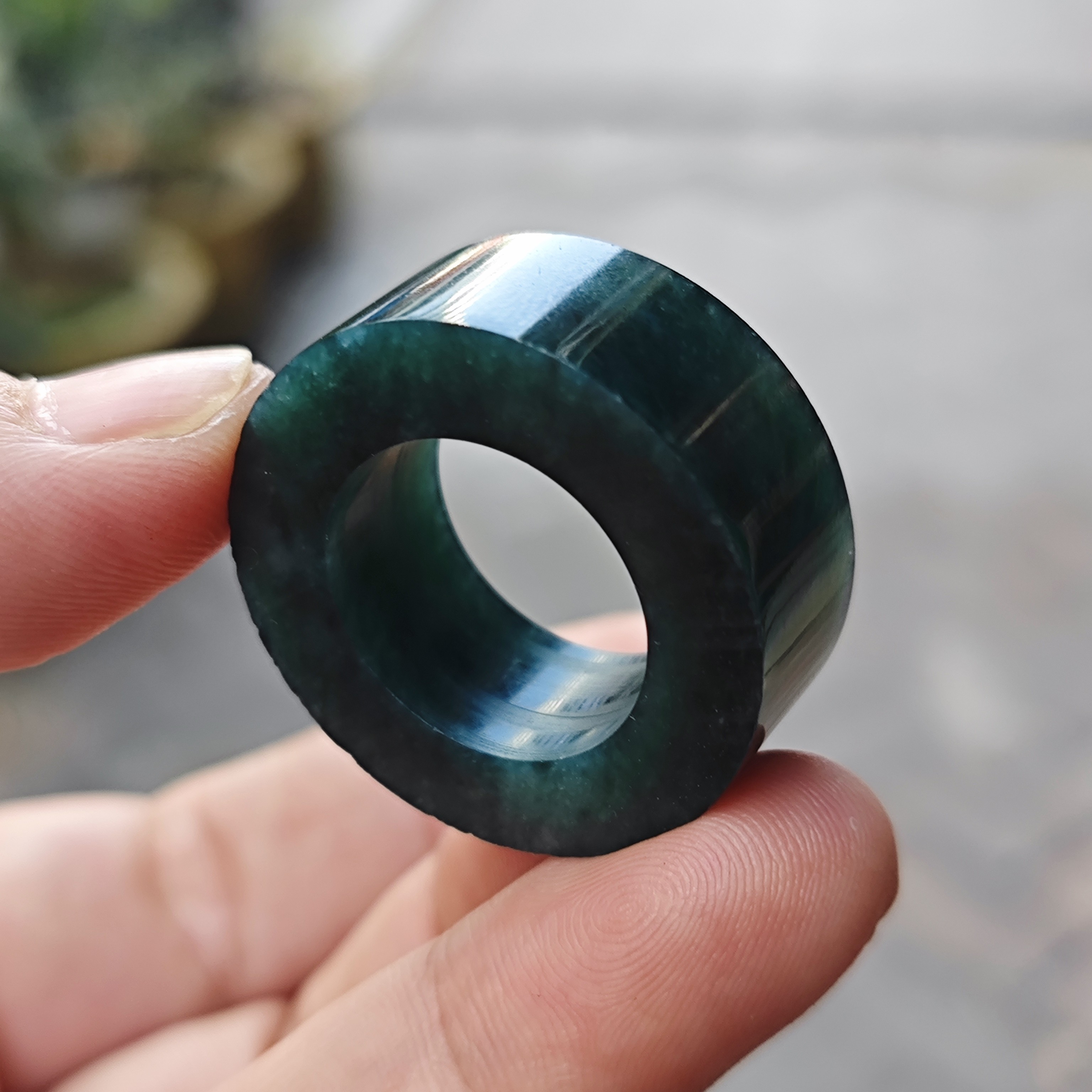 缅料老蓝水墨绿宽边男款扳指环