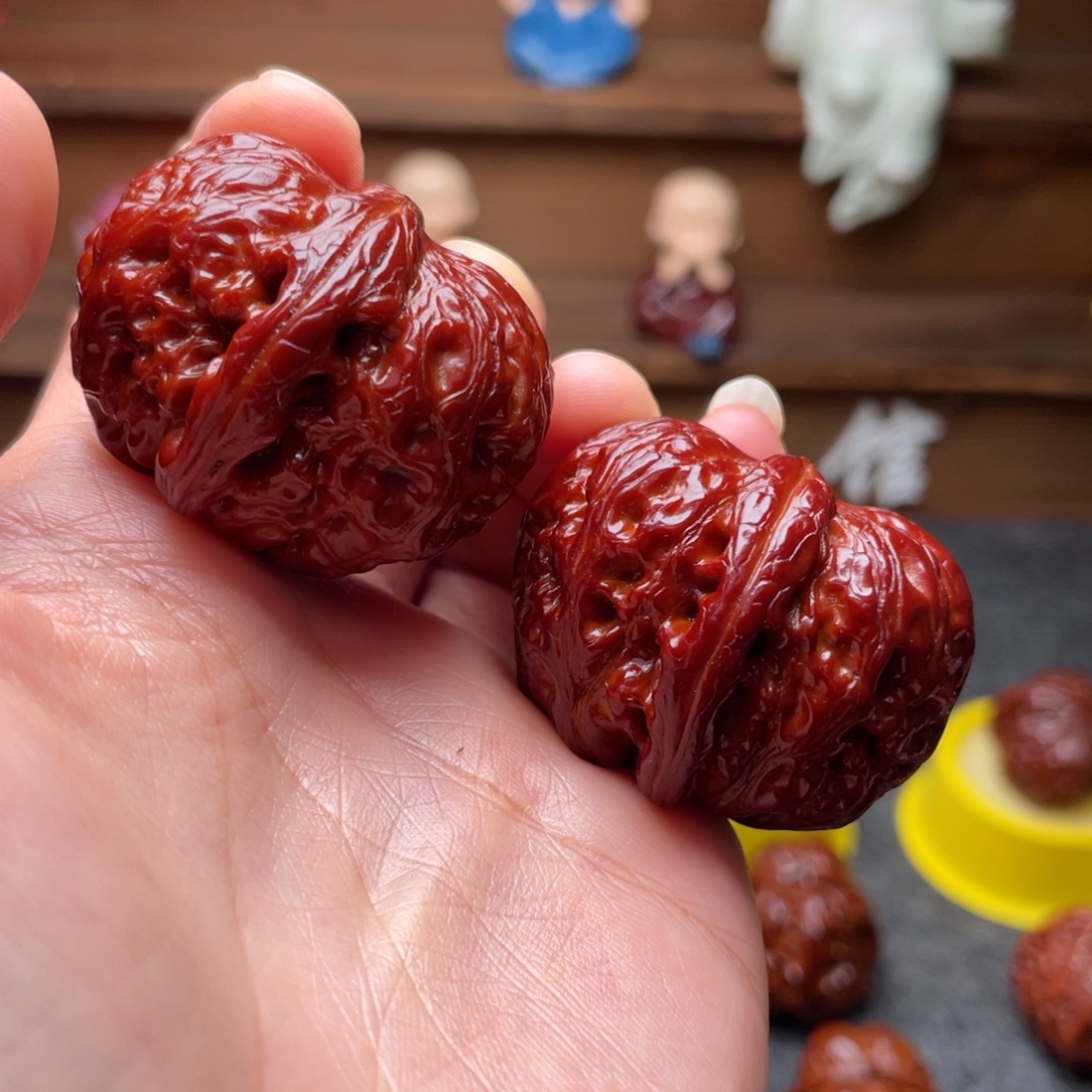 文玩核桃吊坠文玩核桃 手把件 元宝 41