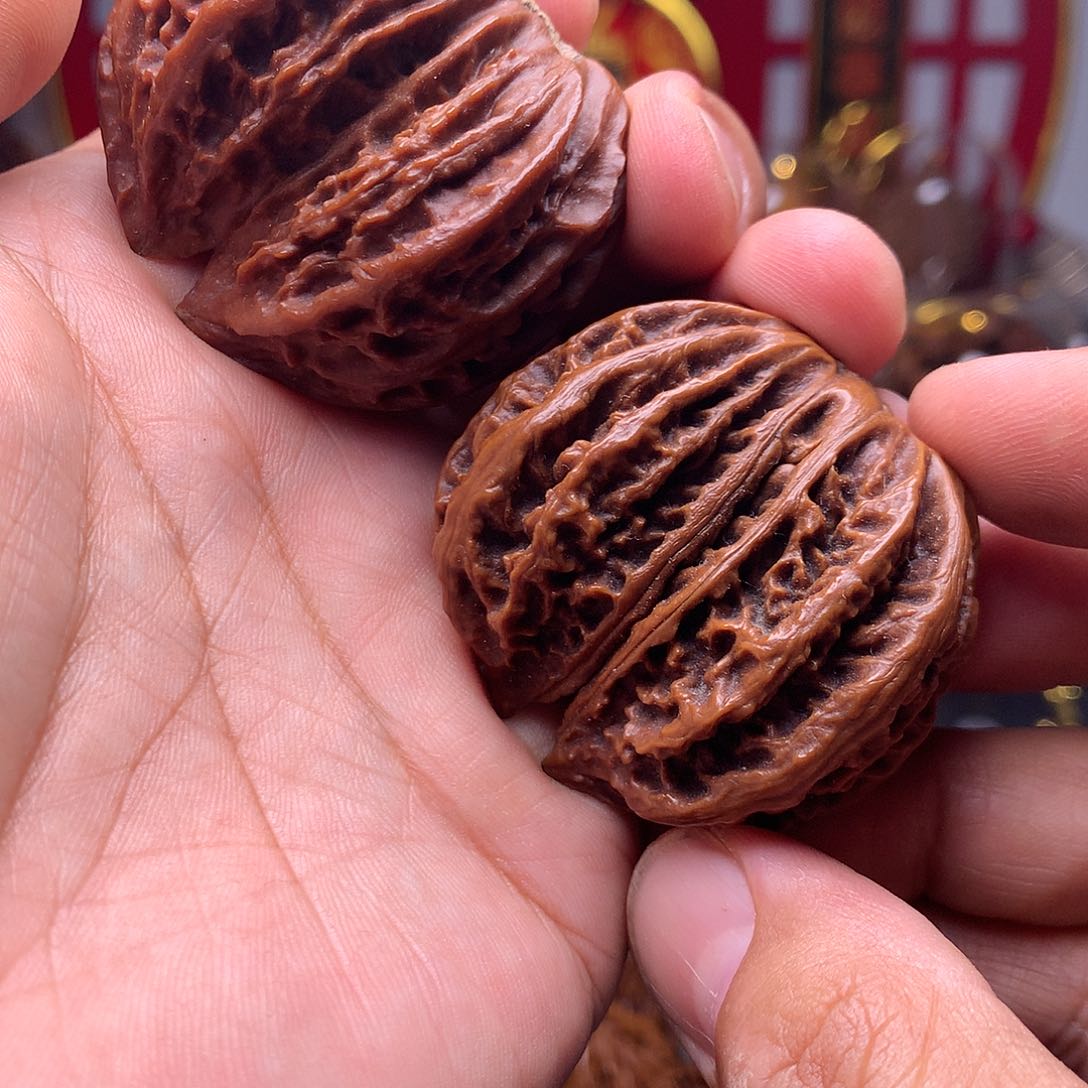 文玩核桃把件茶*东北楸子