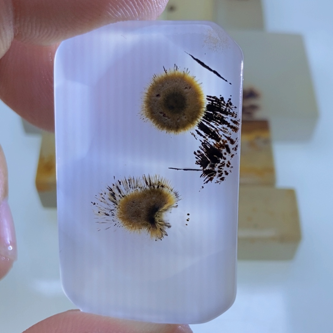 【闪购商品】未镶嵌颈饰玛瑙/玉髓蚂**@