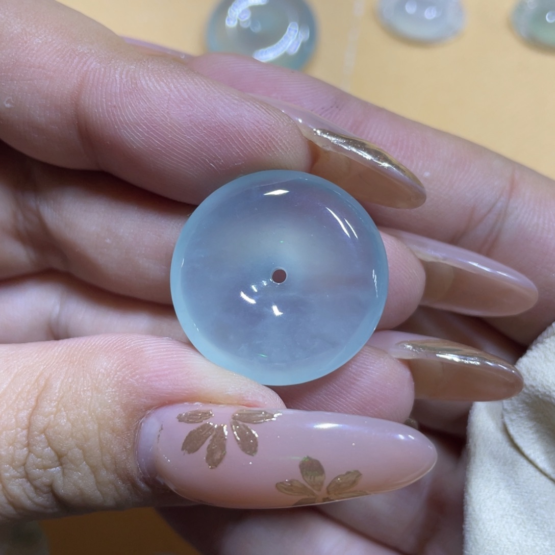 未镶嵌定制翡翠平安扣