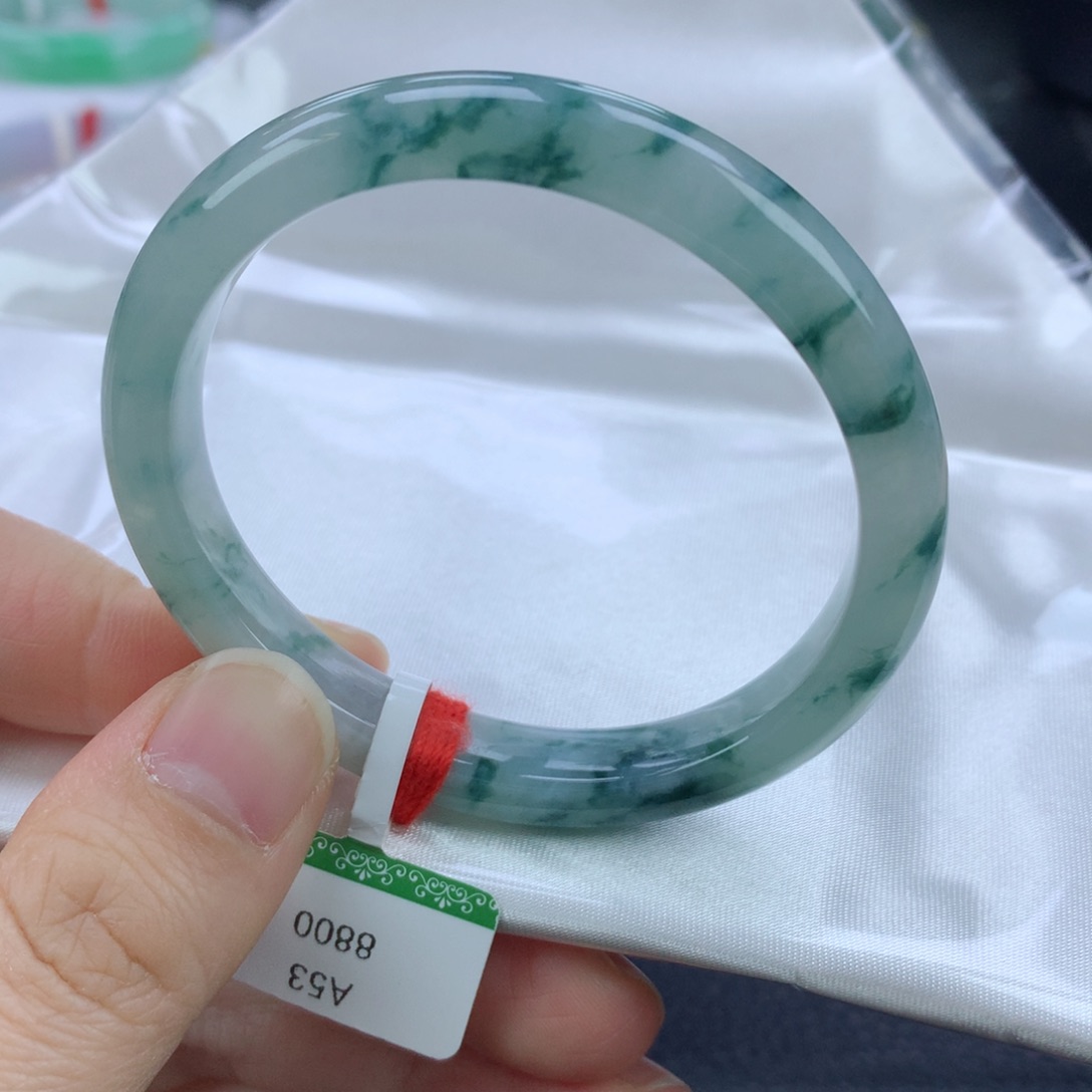 翡翠手镯未镶嵌53贵妃