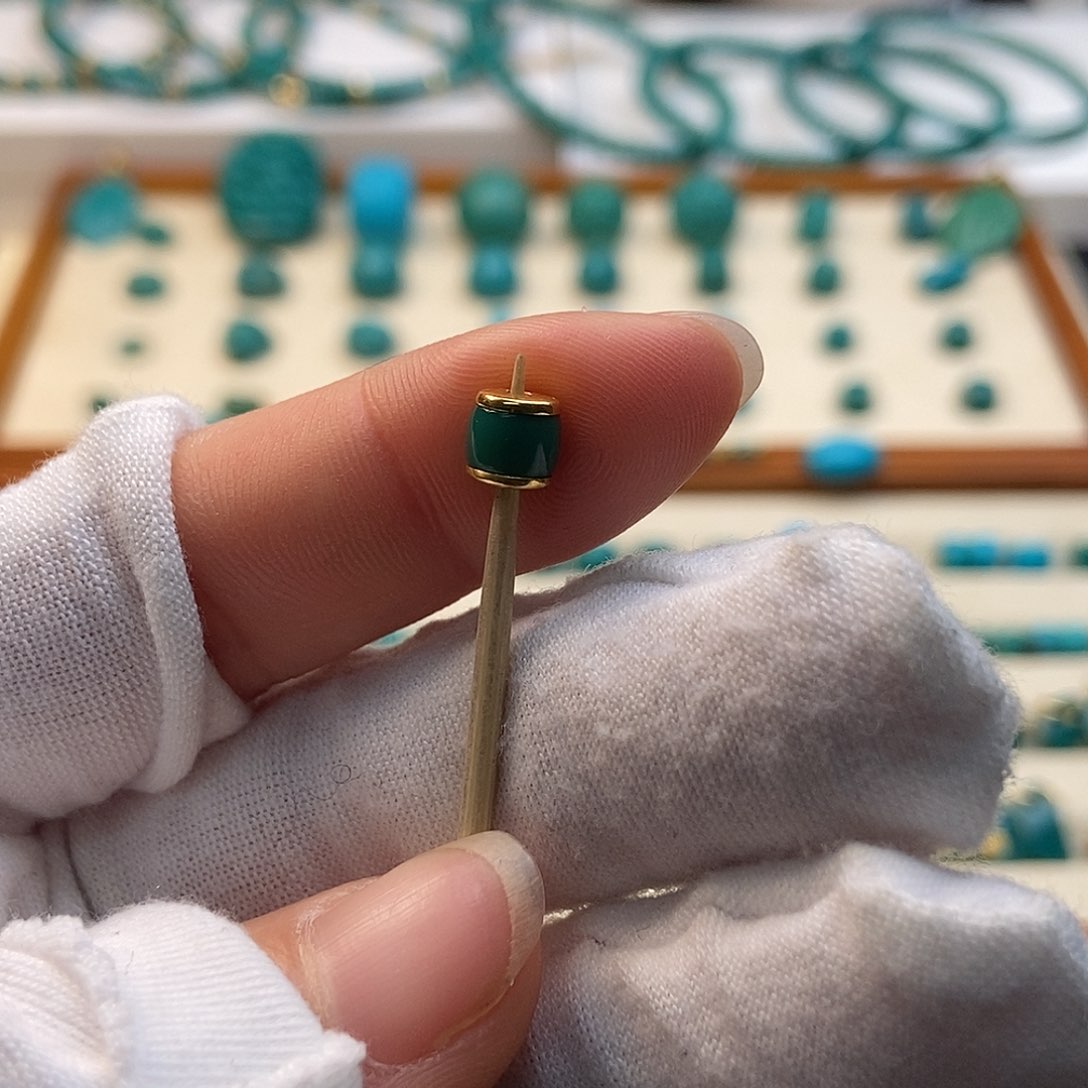 绿松石配饰未镶嵌大*～