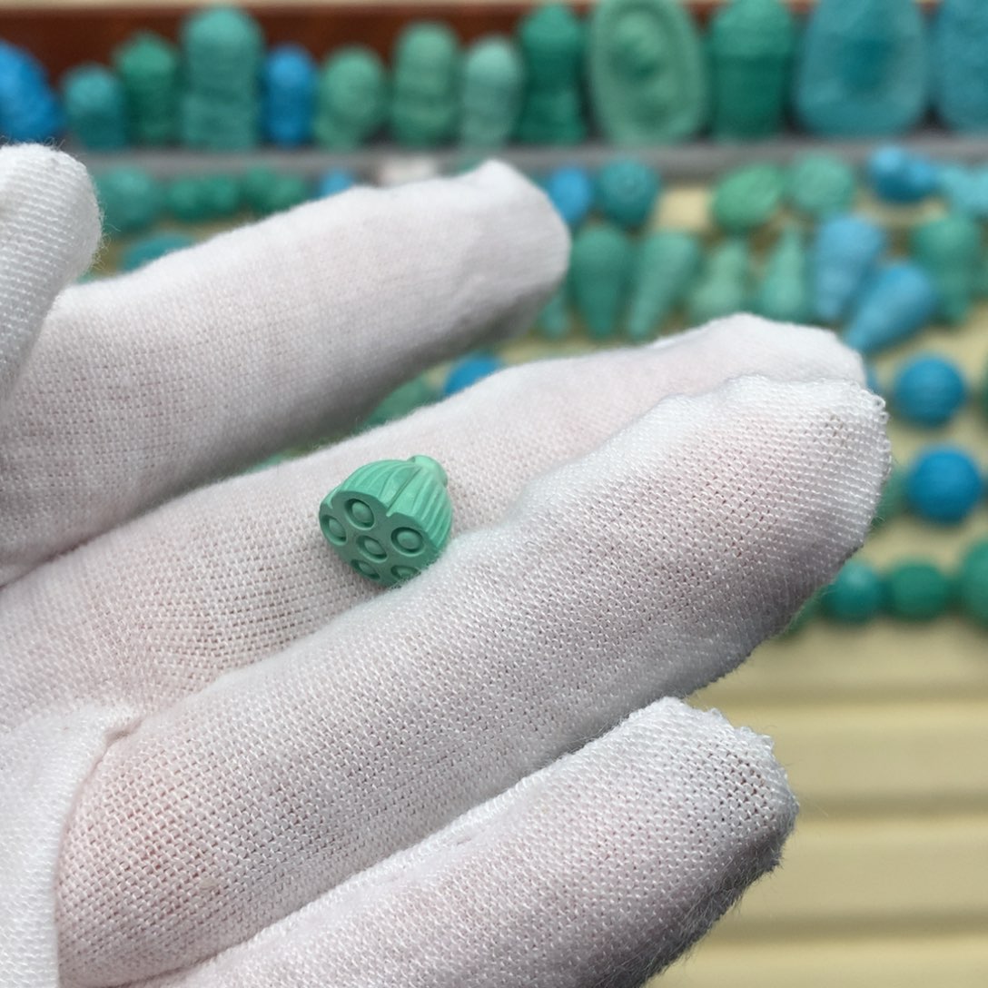 高瓷绿小莲蓬侧挂尺寸9➕