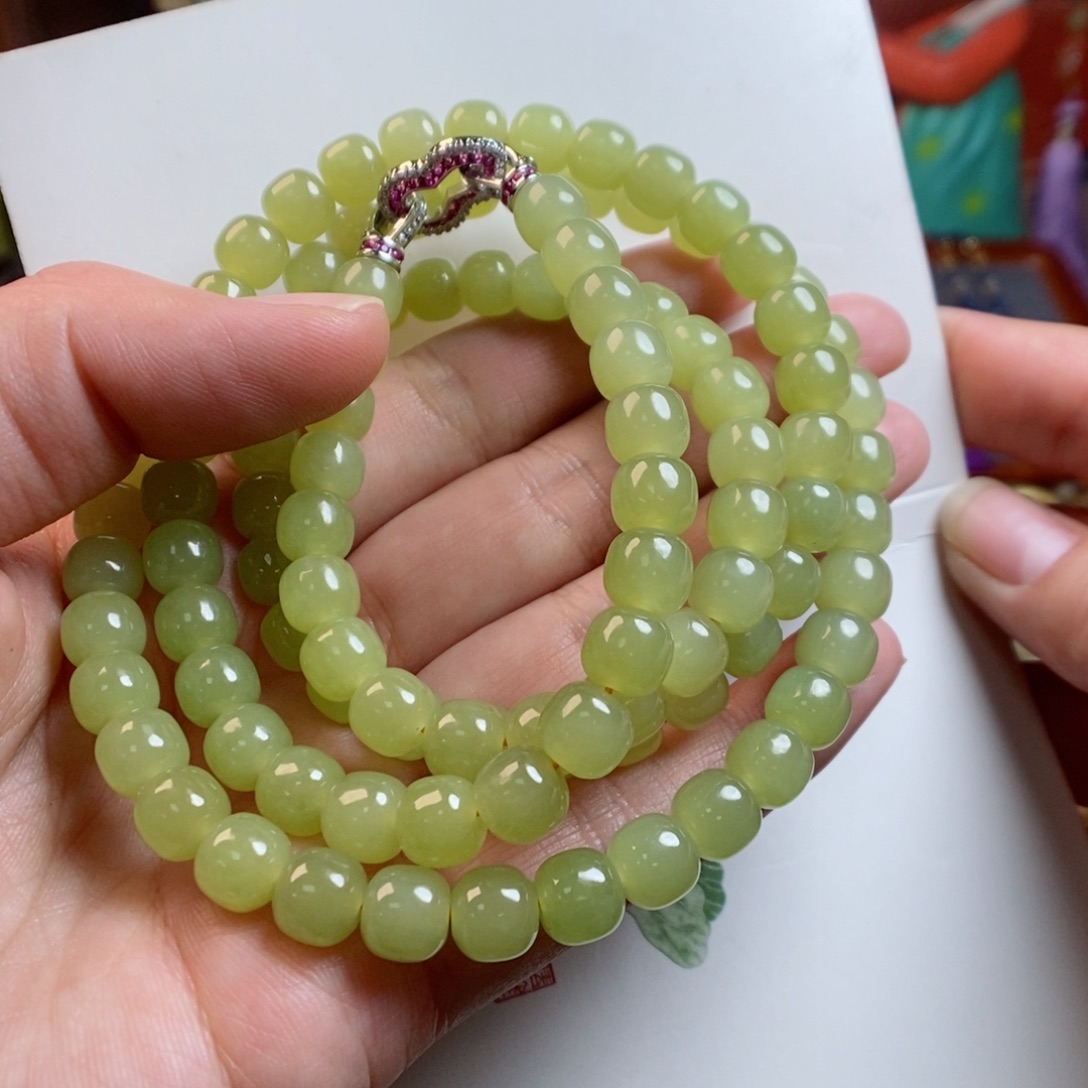 和田玉手链未镶嵌鸡油黄