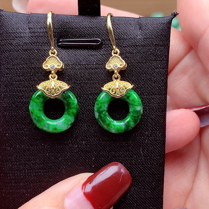 翡翠颈饰银S925镶嵌翡翠