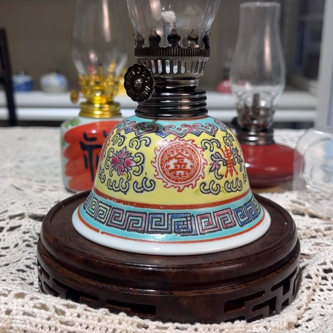 摆件景德镇陶瓷香薰灯