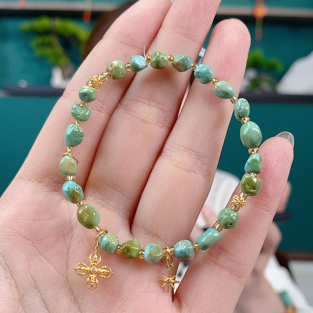 绿松石珠宝奇石18K金镶嵌