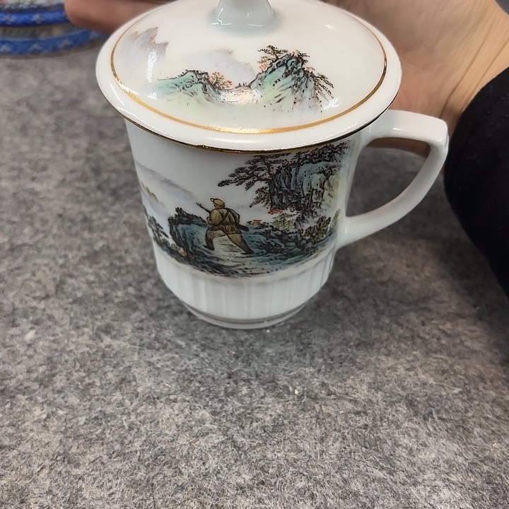 莫***语陶摆件景德镇陶瓷艺术