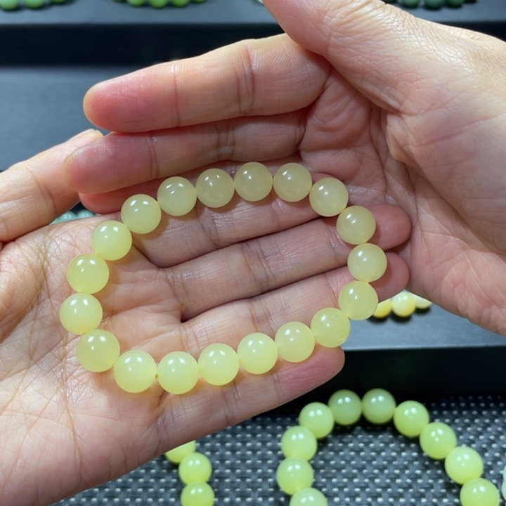 明***月和田玉未镶嵌手链