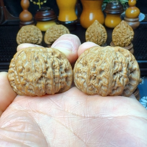 文玩核桃吊坠乾坤磨