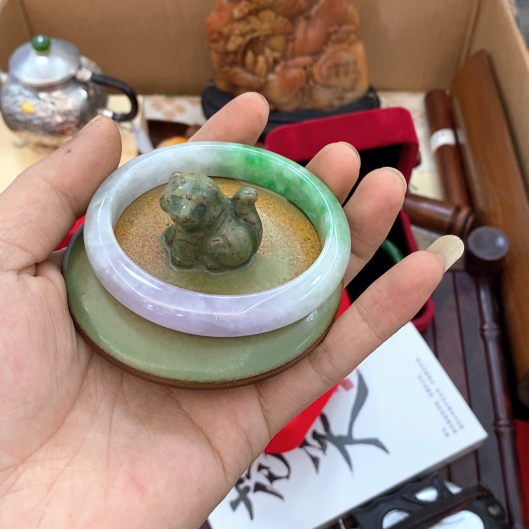 瓷片哈哈哈哈太喜欢我