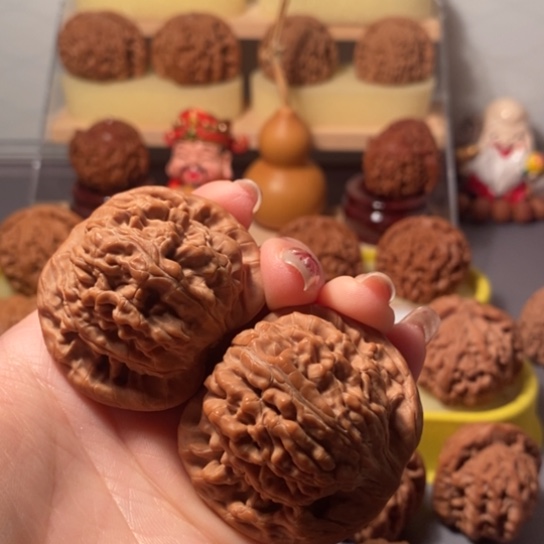 文玩核桃吊坠46望月全品