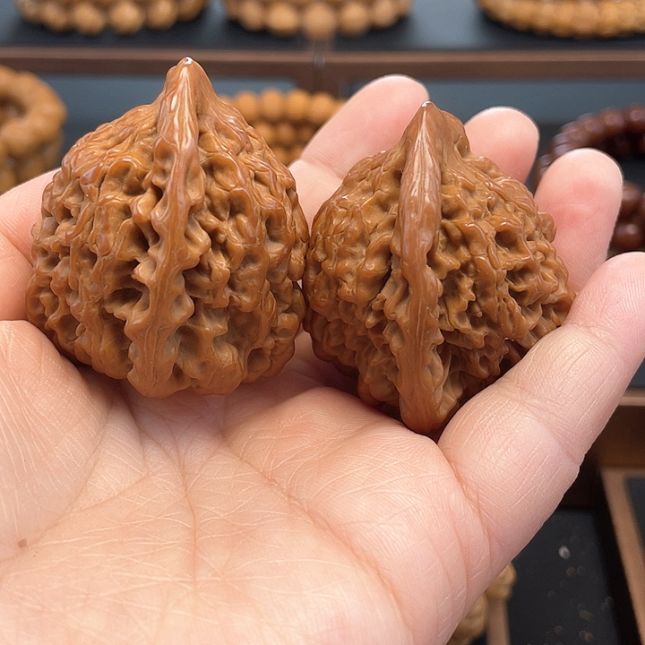 猴头核桃手串猴头