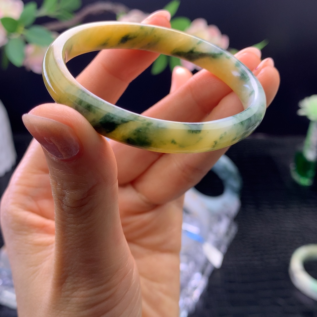 定制翡翠未镶嵌手镯57