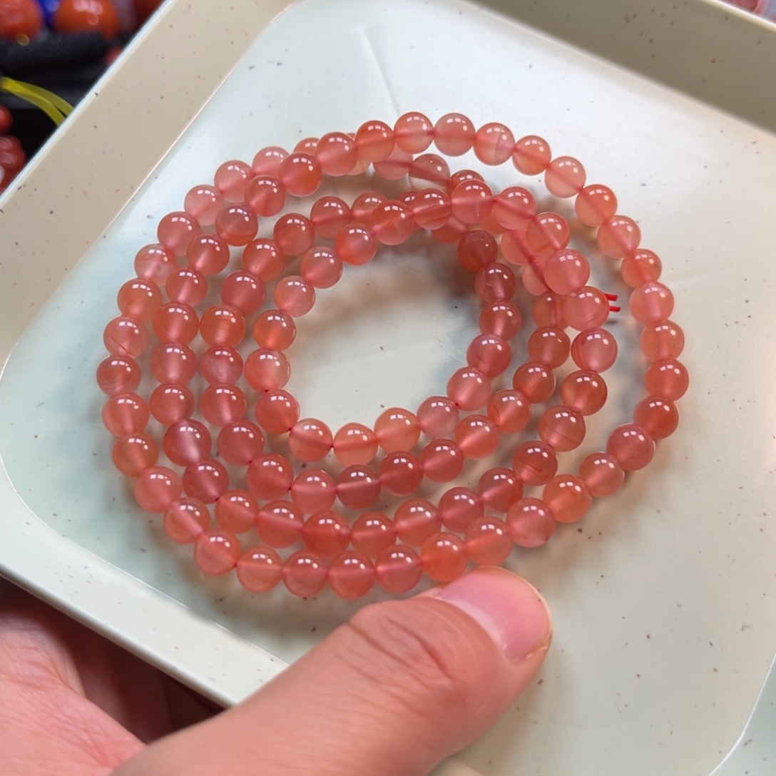 南红玛瑙手串6.5mm未镶嵌
