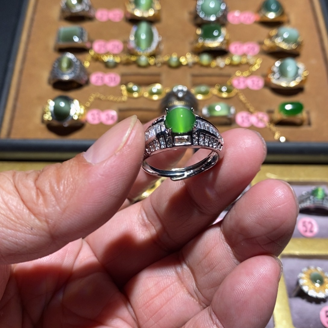 和田玉（碧玉）戒指未镶嵌