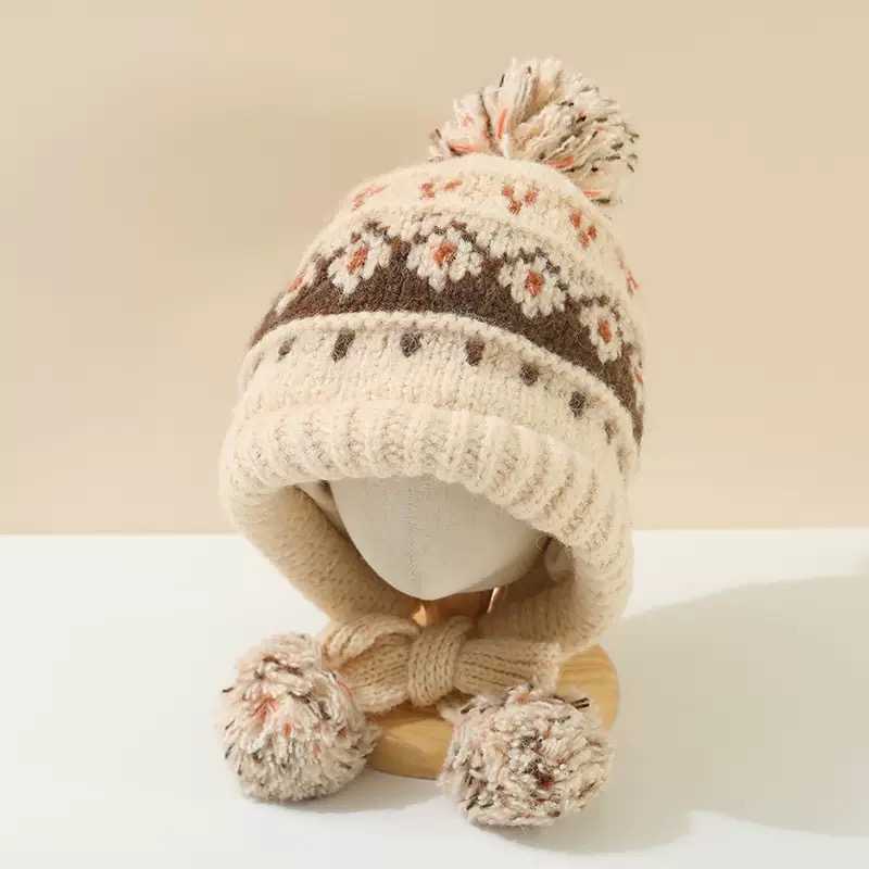 新款费尔岛风针织帽女秋冬保暖防寒骑车护耳帽大头围显脸小雷锋帽