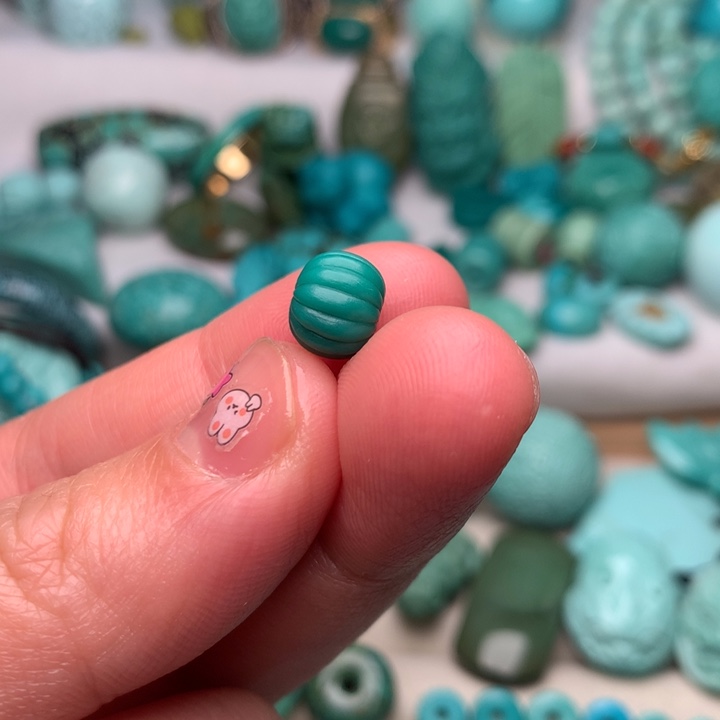 绿松石隔珠未镶嵌情****鱼