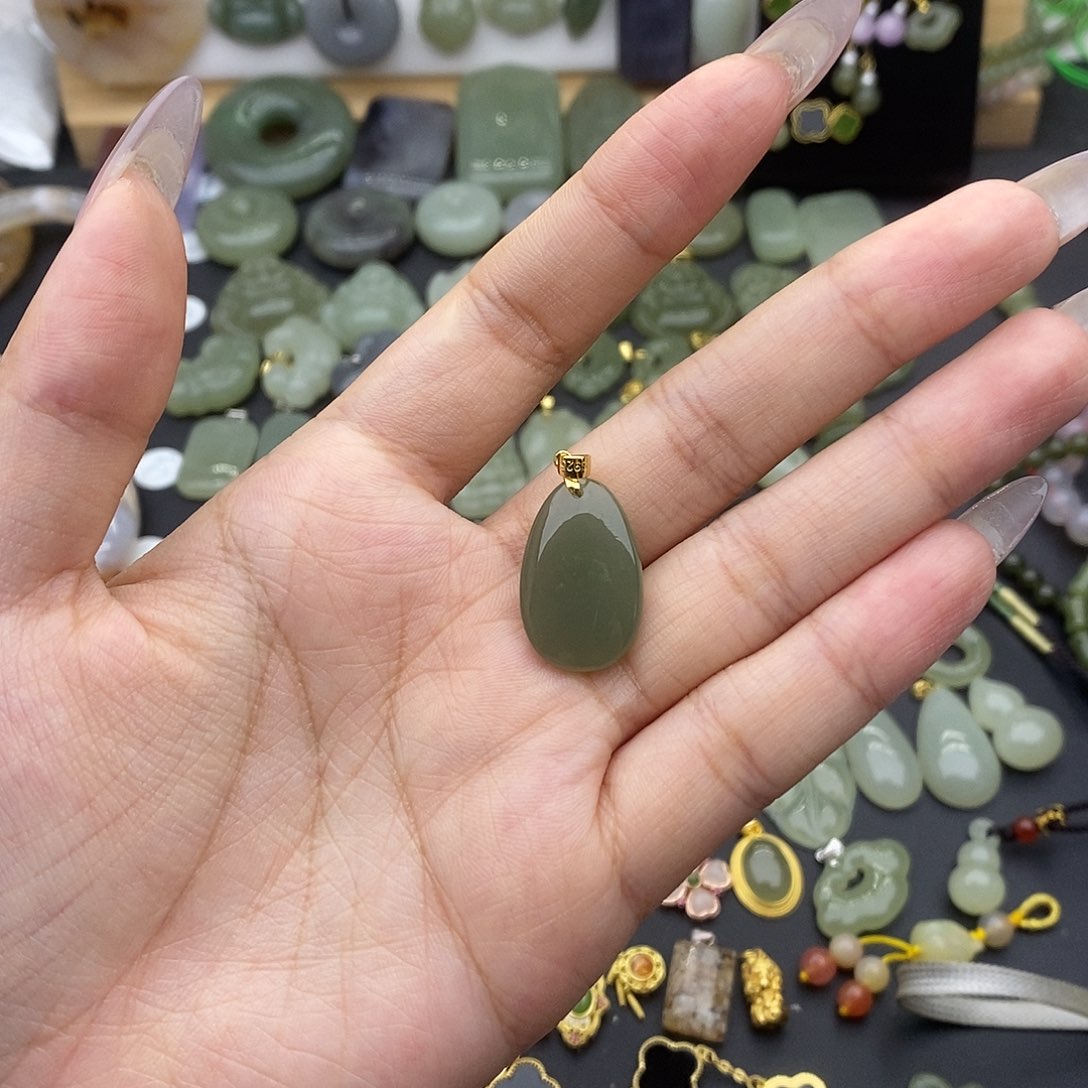 和田玉吊坠(不含链)银S925镶嵌