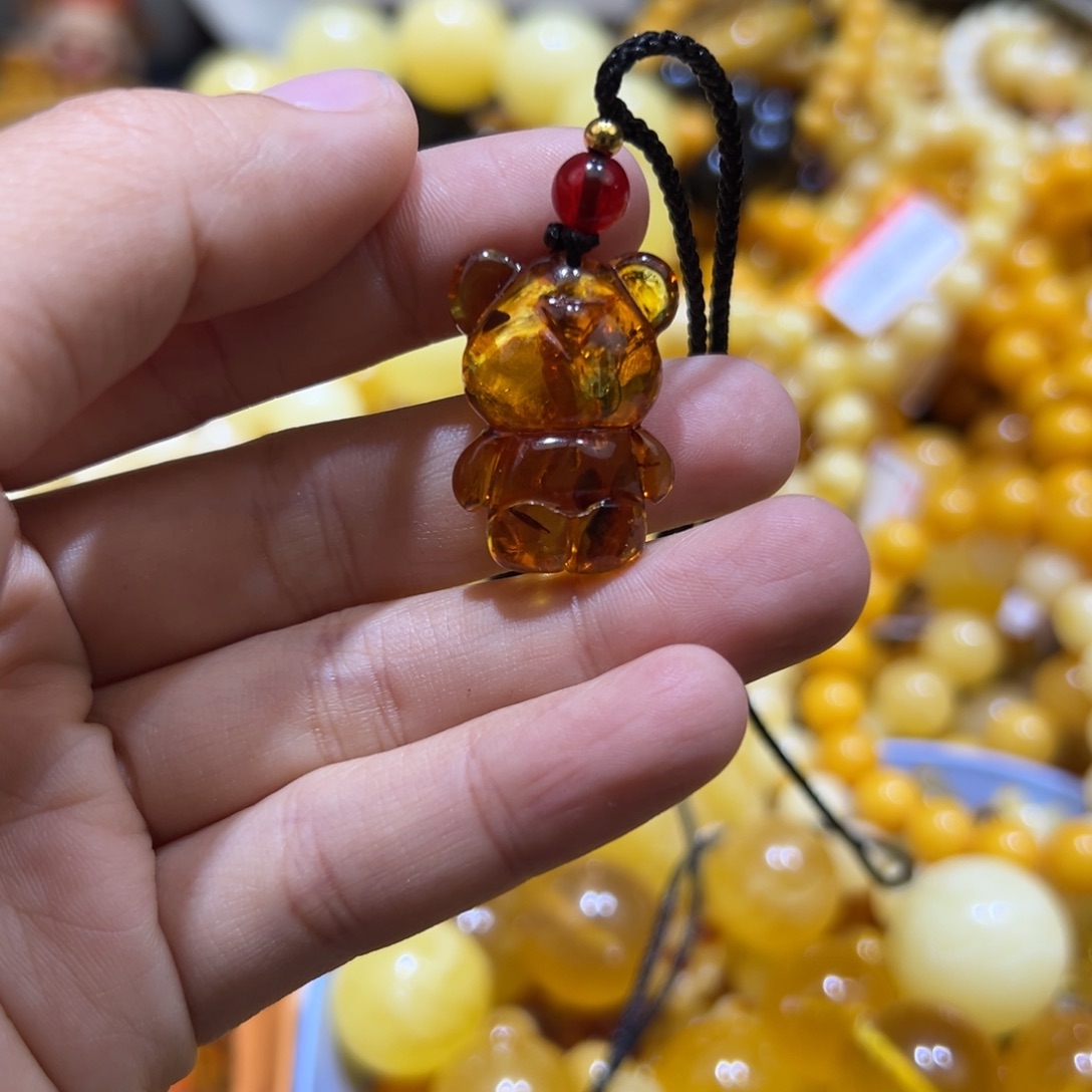 琥珀珠宝奇石未镶嵌