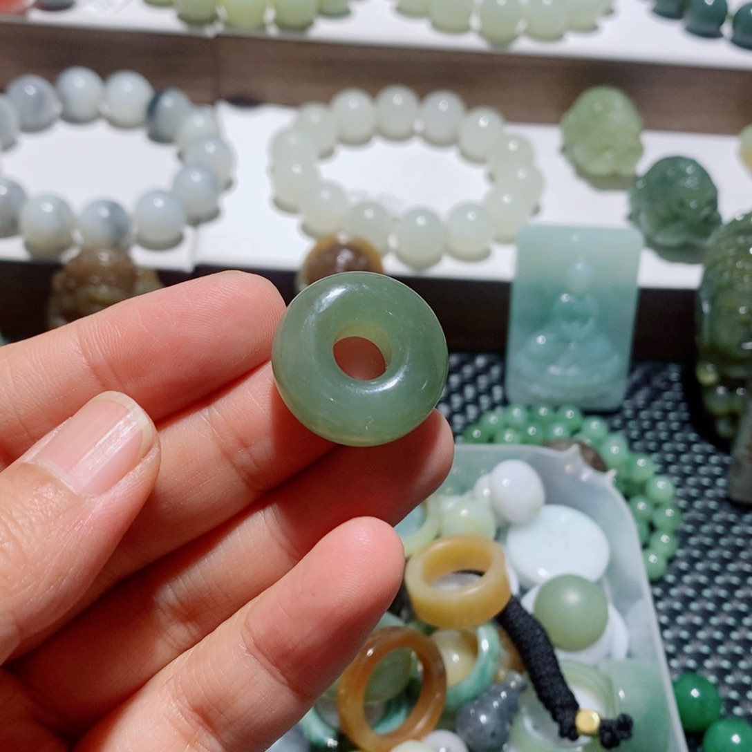 手链未镶嵌和田玉