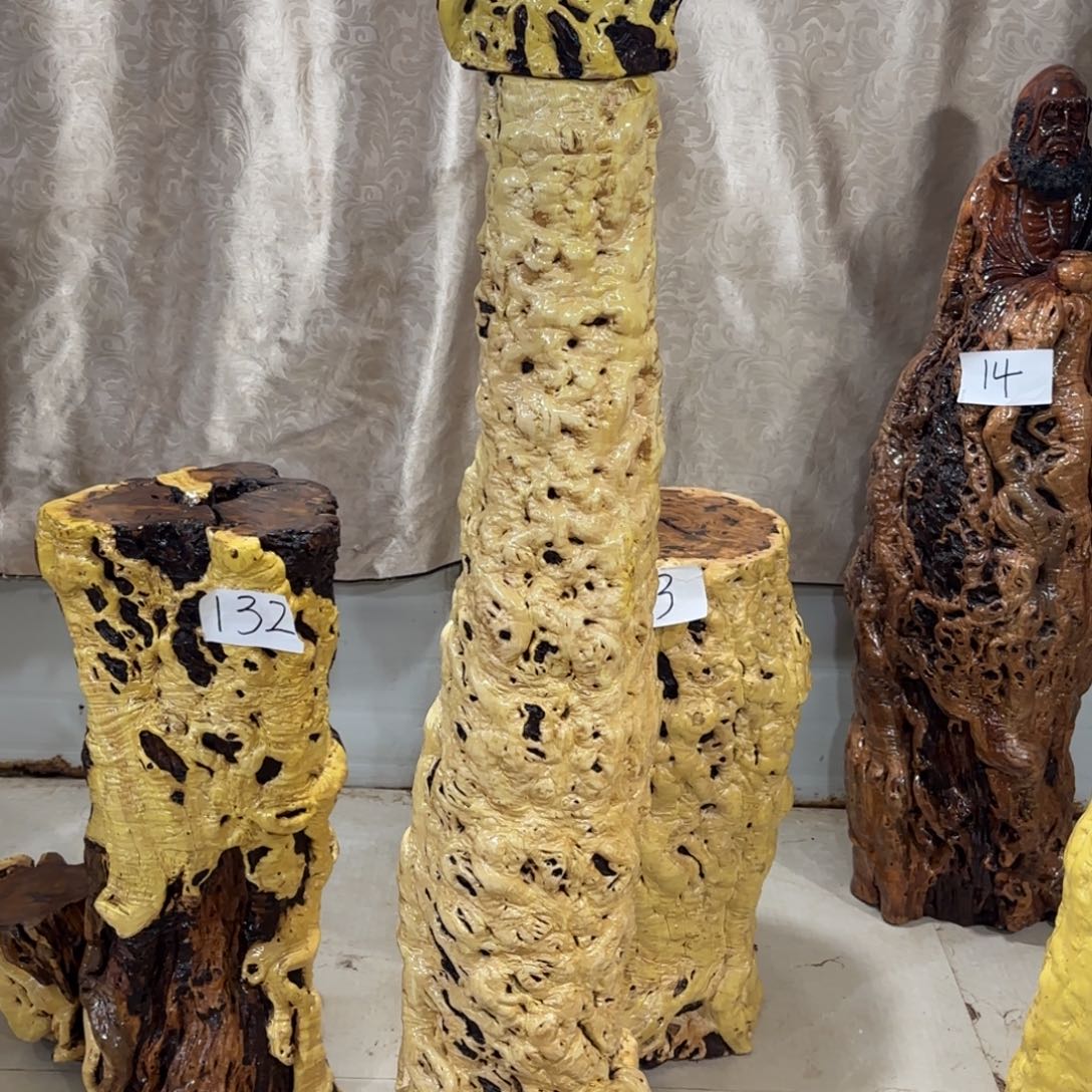 永***涛龙纹鸡心枣木手工艺品 