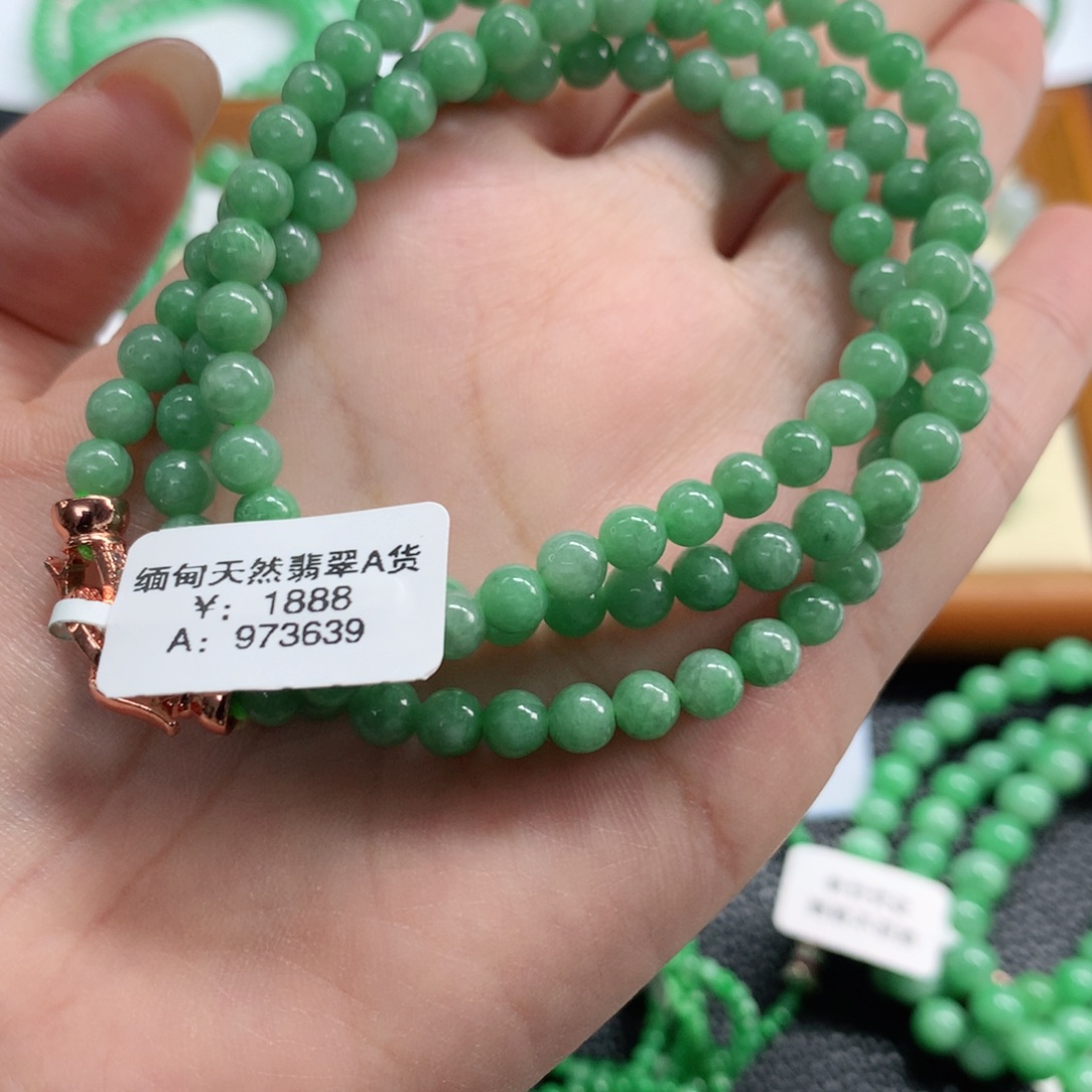 翡翠未镶嵌手链翡翠