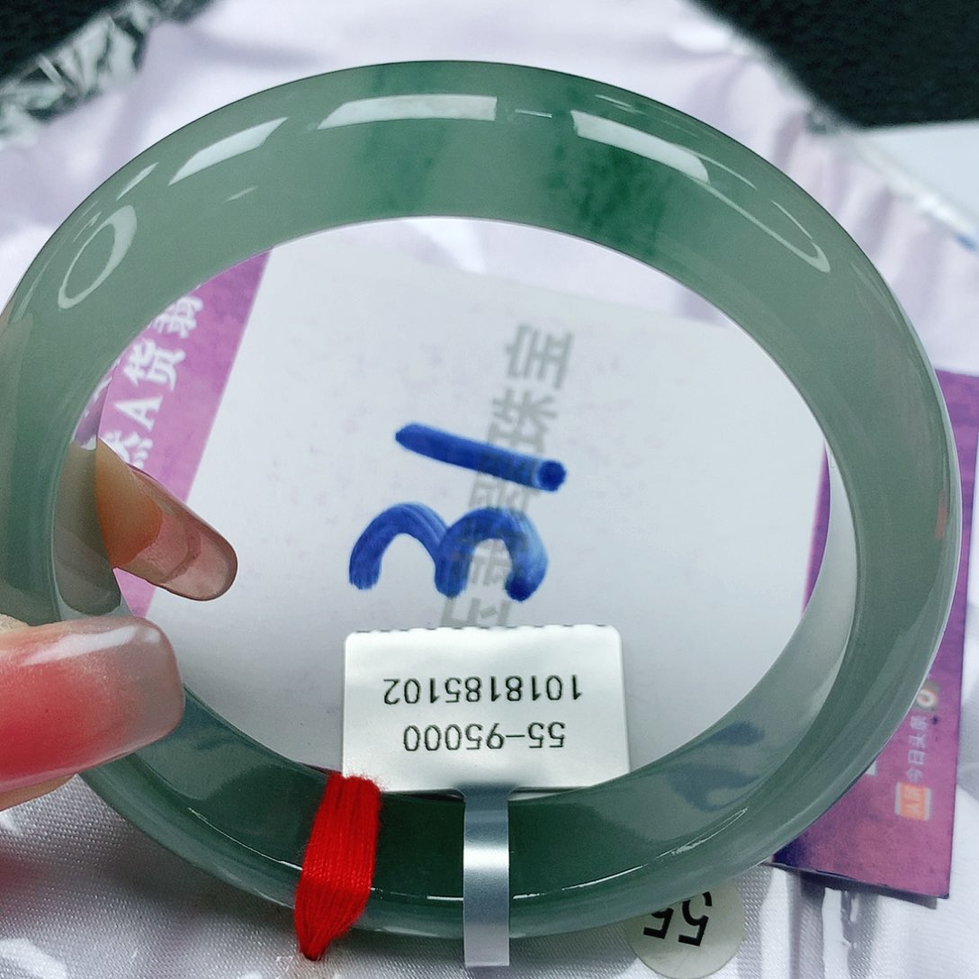 翡翠手镯未镶嵌缅甸天然a货翡翠