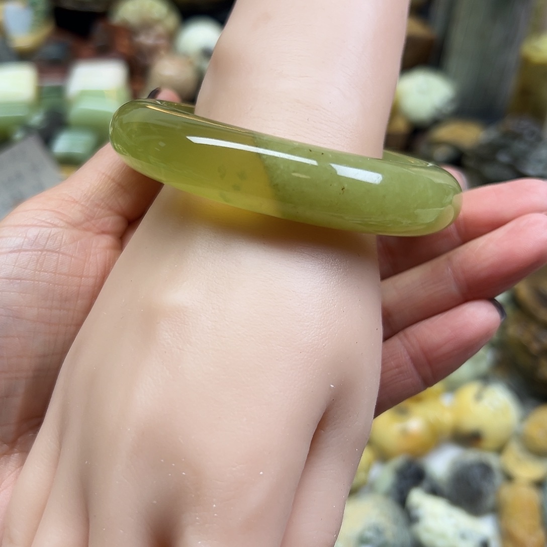 岫玉未镶嵌颈饰辽阳料58