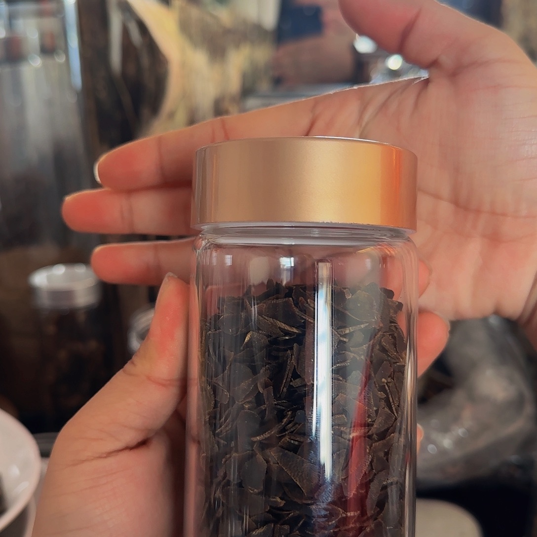 沉香沉香碎屑精品沉水老紫奇切片46.2克