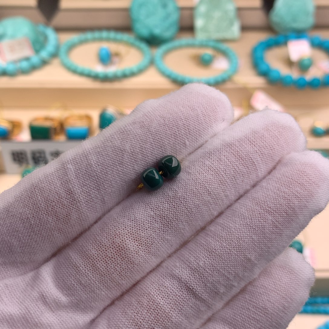 绿松石珠宝奇石未镶嵌5.7mm