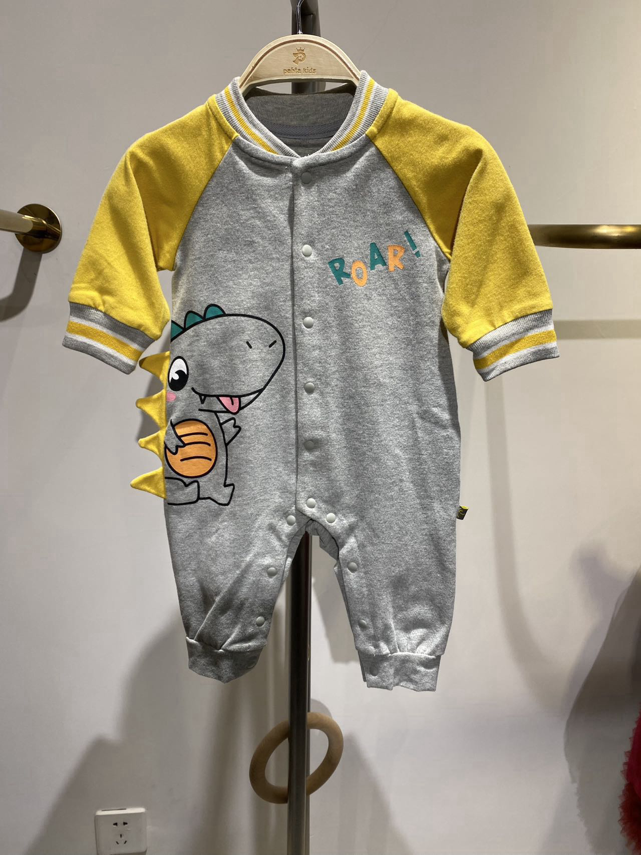 纯棉拼色婴儿连体衣